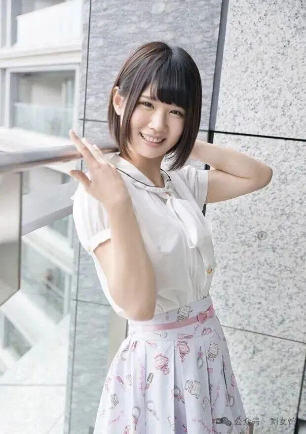 高大的女孩子你喜欢吗